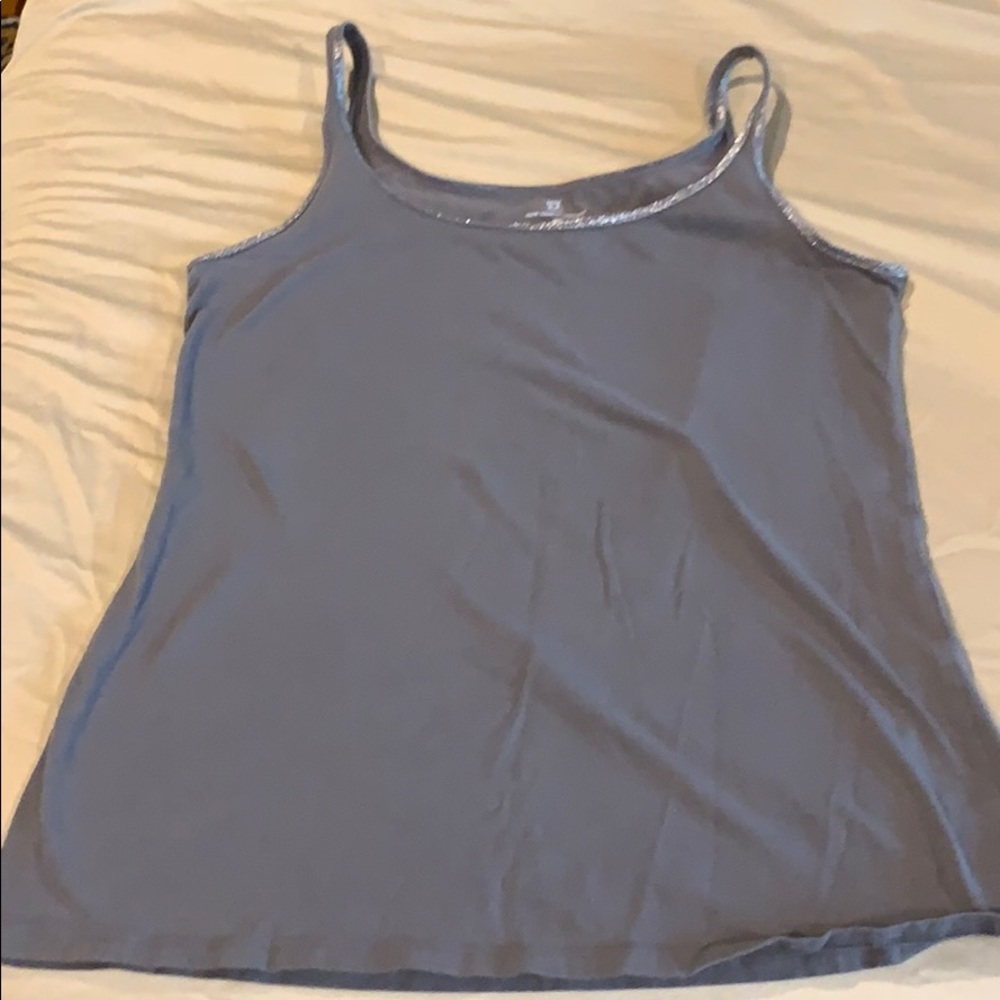 New York & Co. tank